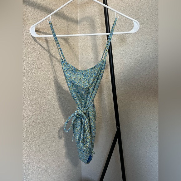 Something Navy one piece swimsuit - Picture 4 of 4